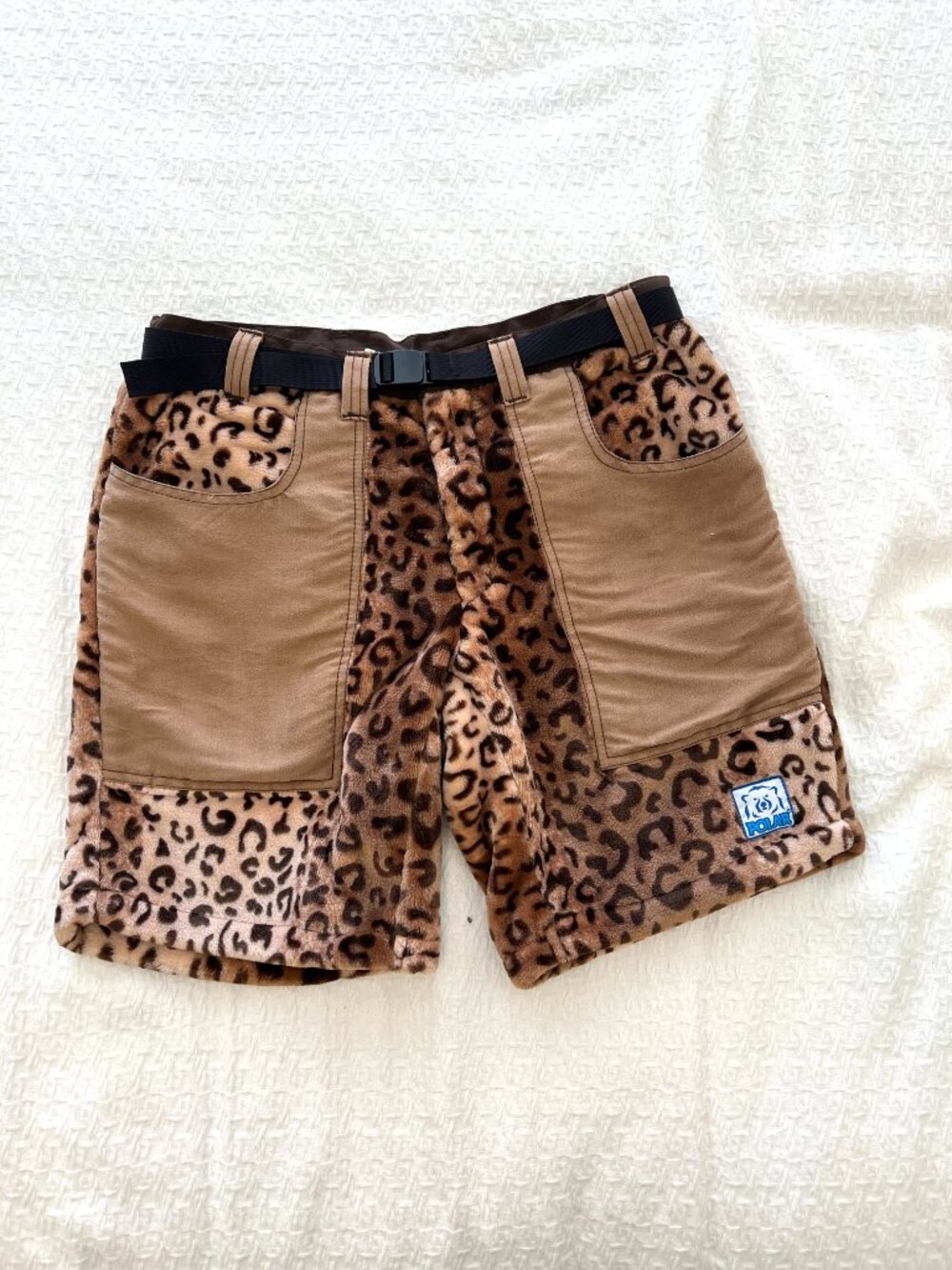 Funky Polar Short - Furry - Cheetah Print with Belt - Size 32 - Picture 4 of 14